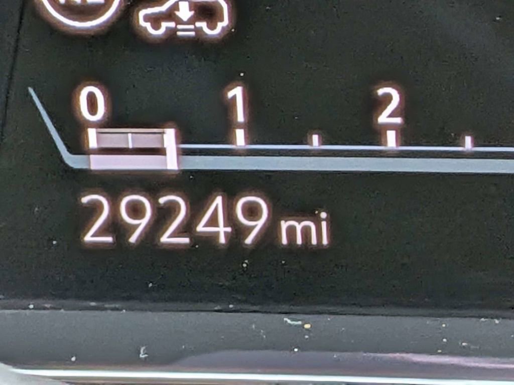 Used 2024 Cadillac Escalade Sport Platinum w/ LPO, ONYX Package AWD/4WD image 38