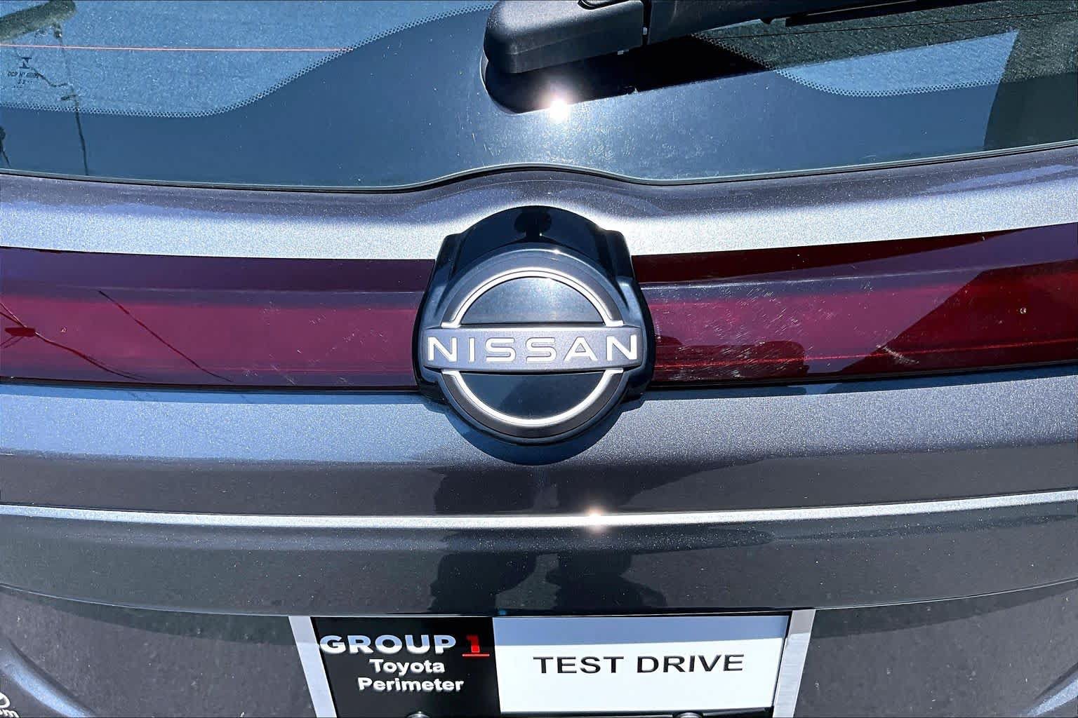 Used 2023 Nissan Kicks SR w/ SR Premium Package FWD image 31