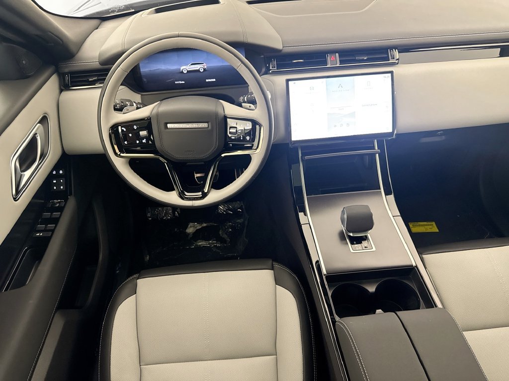 New 2026 Land Rover Range Rover Velar Belgravia AWD/4WD image 23