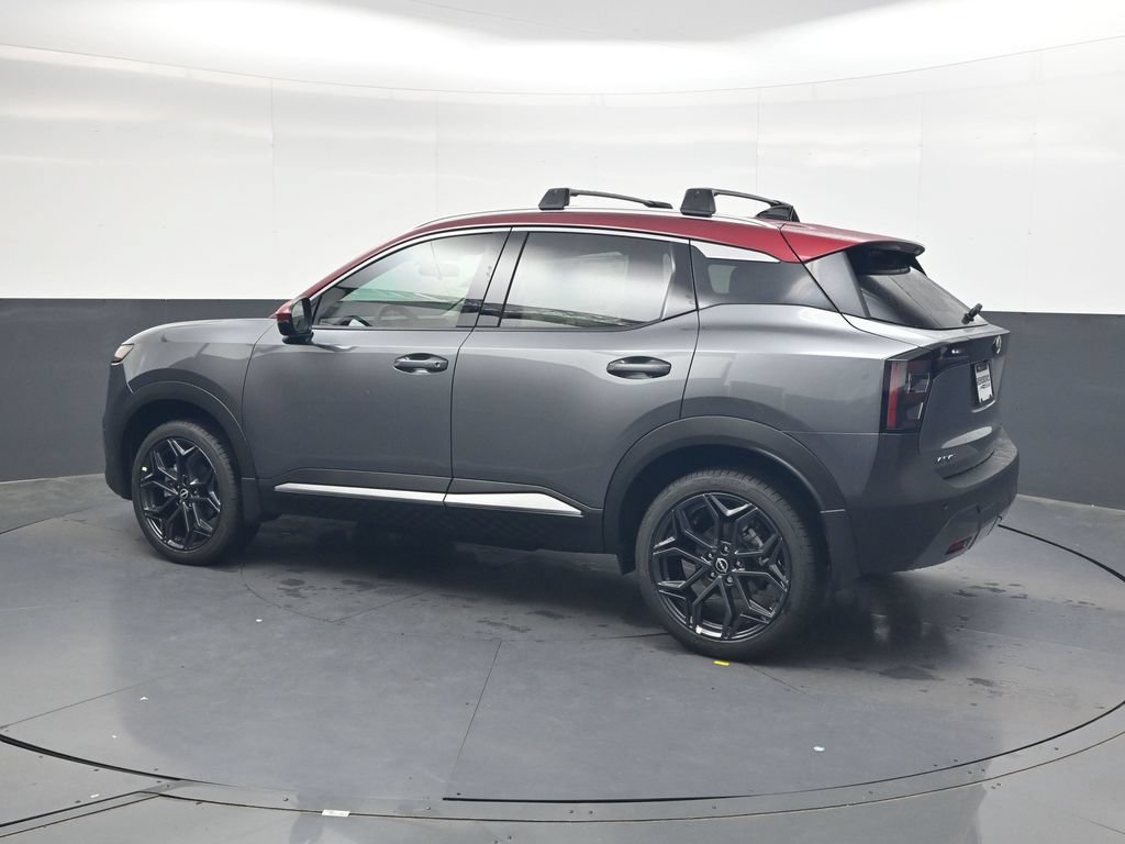 New 2026 Nissan Kicks SR w/ Cold Weather Package FWD image 8