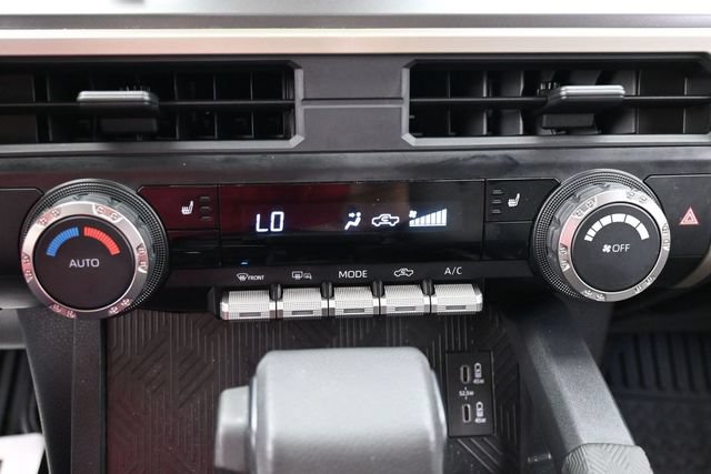 Used 2024 Toyota Tacoma TRD Off-Road AWD/4WD image 22