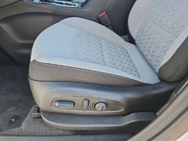 Used 2024 Chevrolet Equinox LS w/ LS Convenience Package FWD image 18