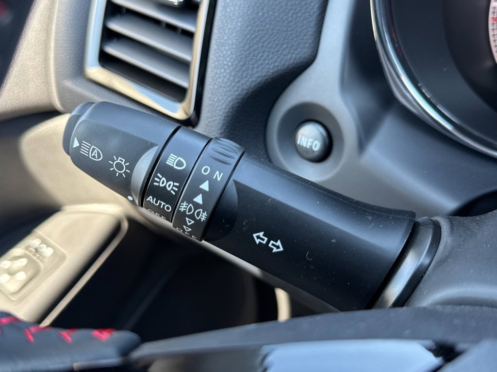 New 2027 Mitsubishi Outlander Sport LE FWD image 14