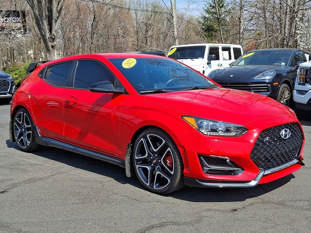 Used 2022 Hyundai Veloster N FWD image 2