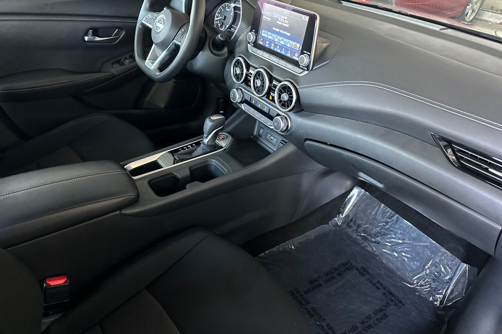 Used 2024 Nissan Sentra SV FWD image 16