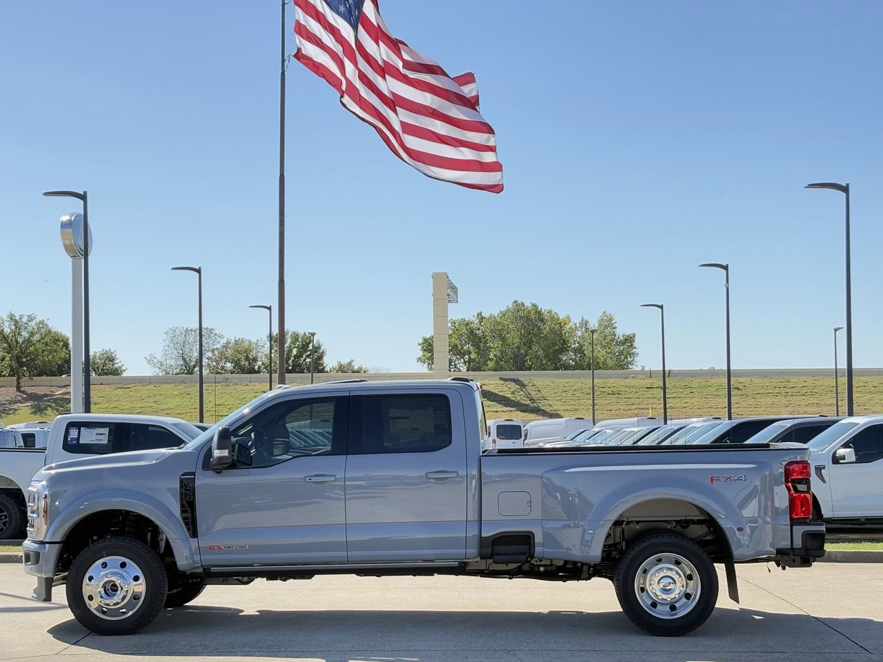 New 2026 Ford F450 Platinum image 33