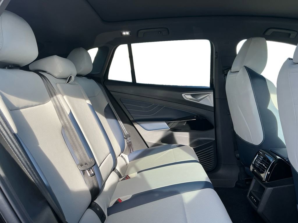 New 2026 Volkswagen ID.4 Pro S AWD/4WD image 18