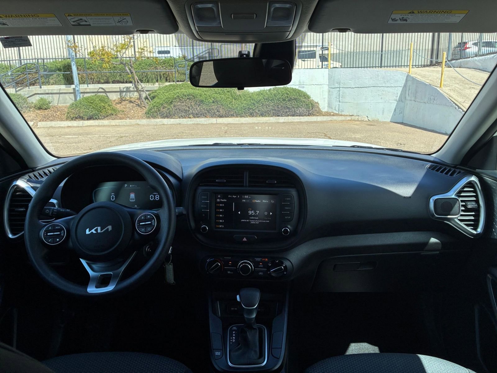 Used 2025 Kia Soul LX w/ LX Technology Package image 31