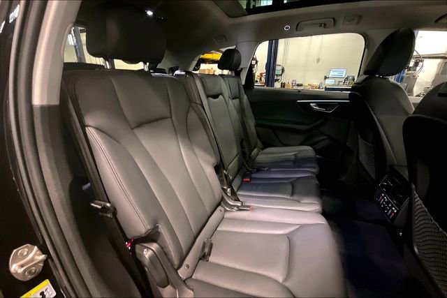 Used 2023 Audi Q7 2.0T Premium Plus w/ Premium Plus Package AWD/4WD image 27