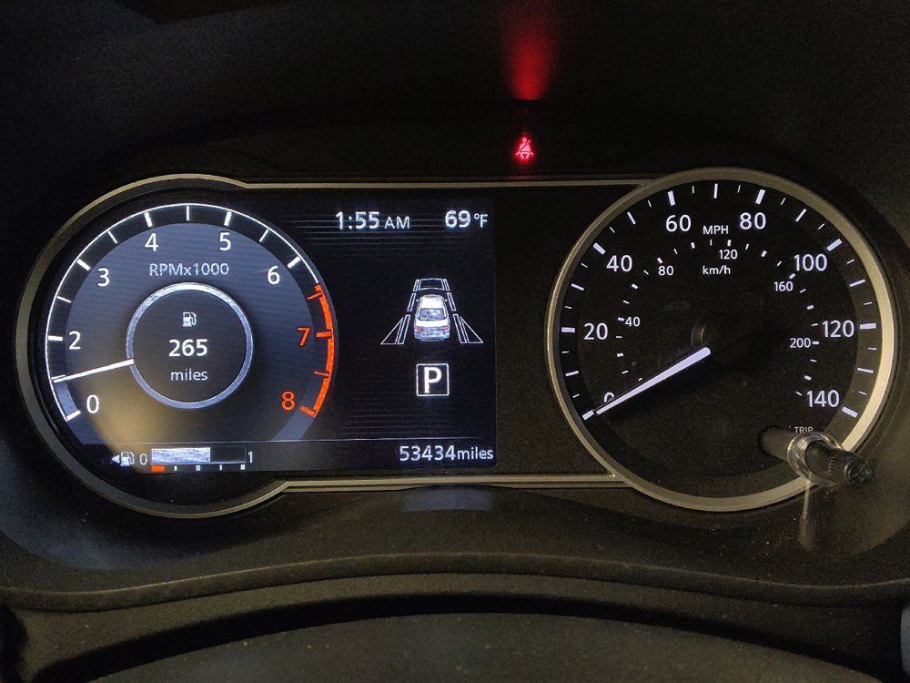 Used 2023 Nissan Versa SV FWD image 23