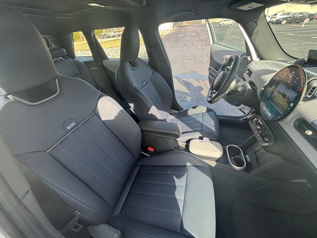 New 2025 MINI Cooper S image 11