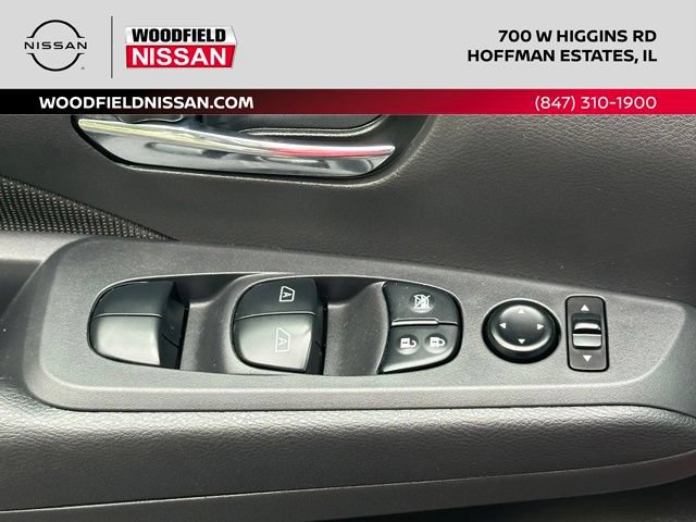 Used 2023 Nissan Kicks SV FWD image 20