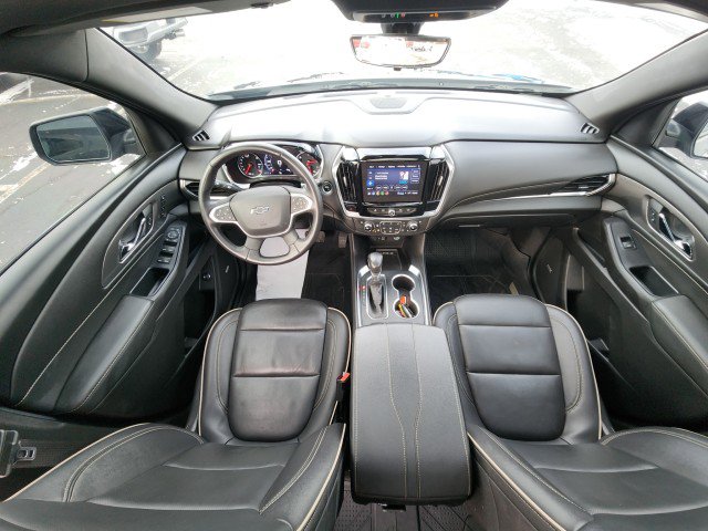 Used 2022 Chevrolet Traverse Premier w/ Redline Edition image 27