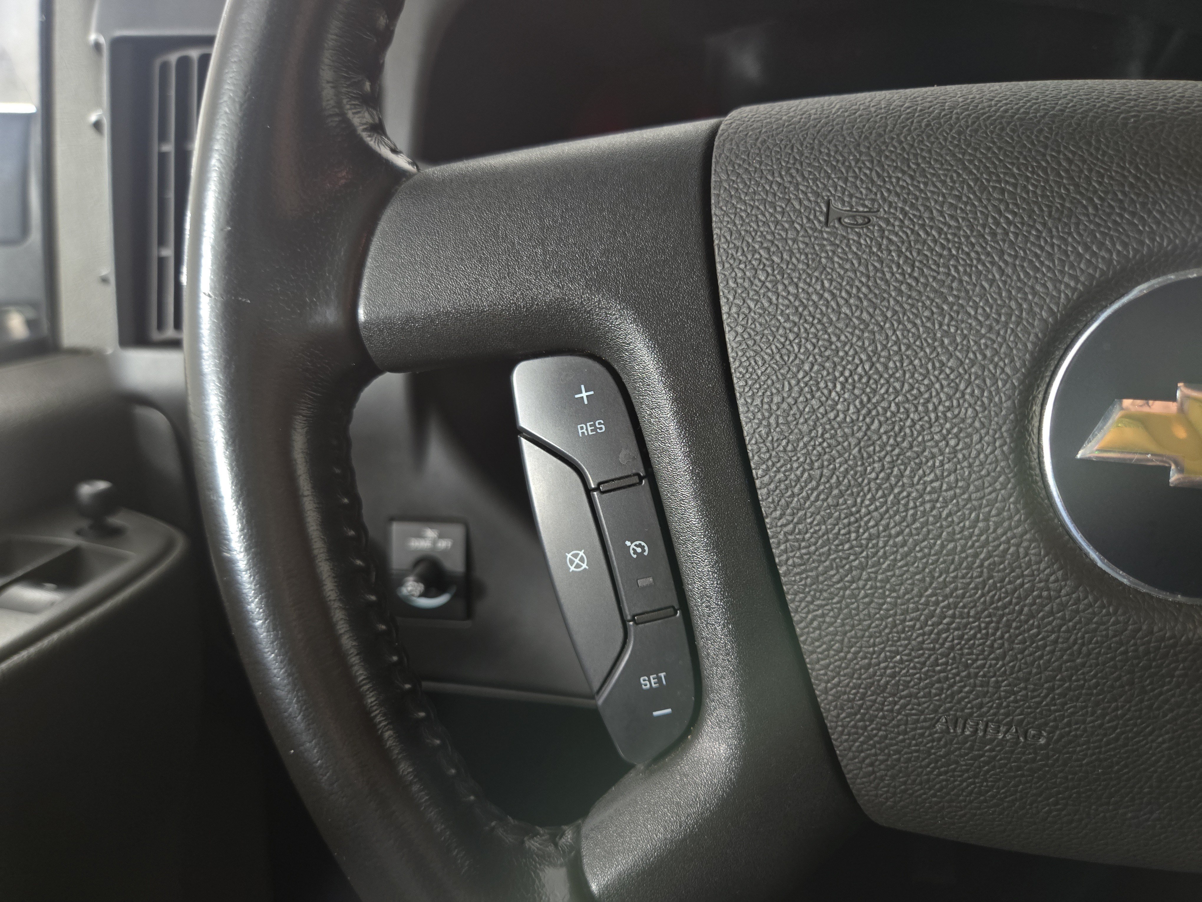 Used 2023 Chevrolet Express 2500 Extended w/ Driver Convenience Package RWD image 13