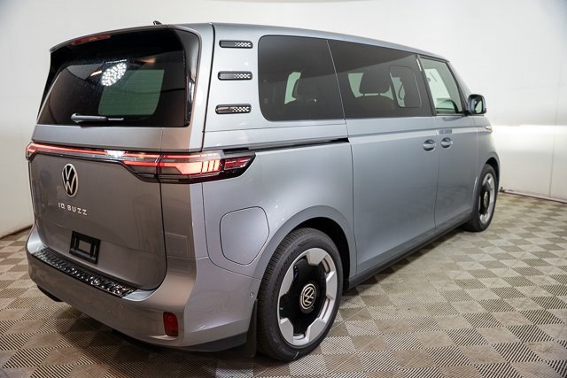 New 2025 Volkswagen ID. Buzz Pro S image 39