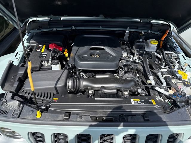 Used 2023 Jeep Wrangler Unlimited Sahara AWD/4WD image 33
