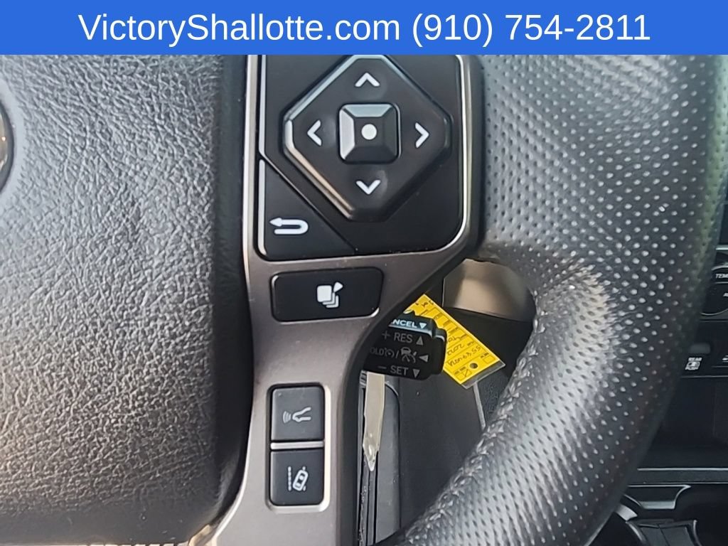 Used 2022 Toyota Tacoma SR5 AWD/4WD image 13