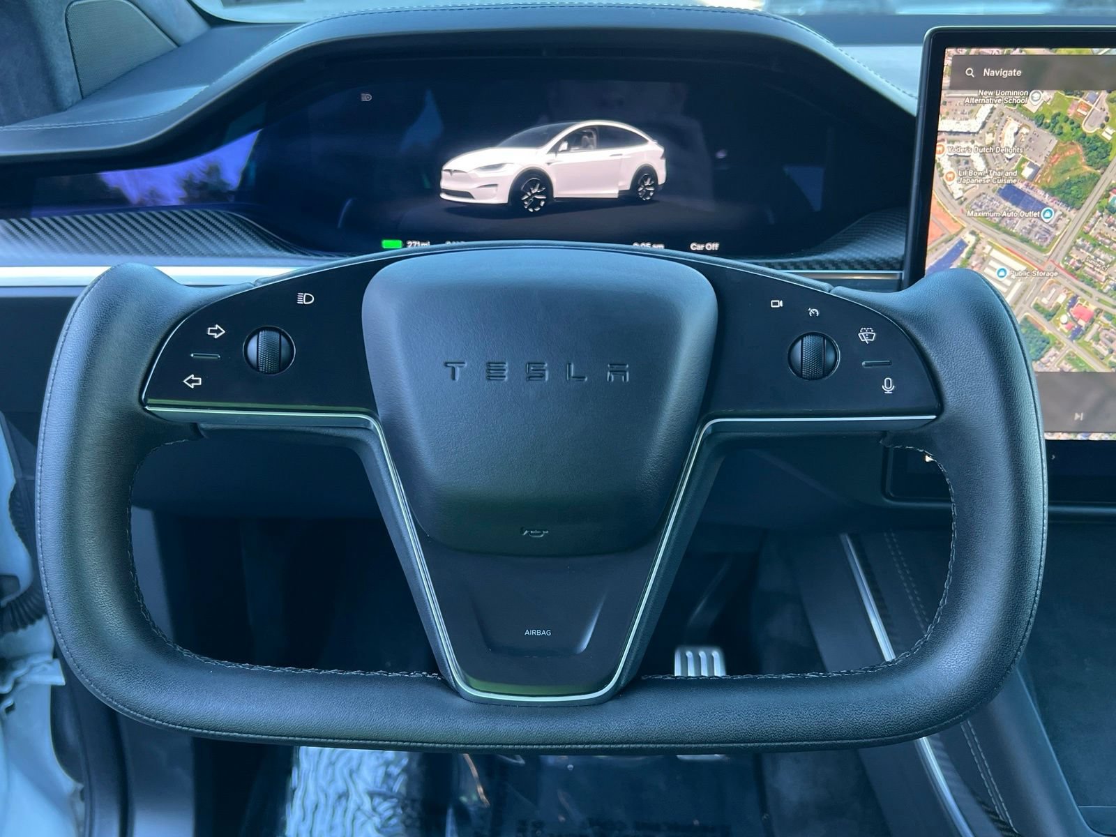 Used 2022 Tesla Model X Plaid AWD/4WD image 22