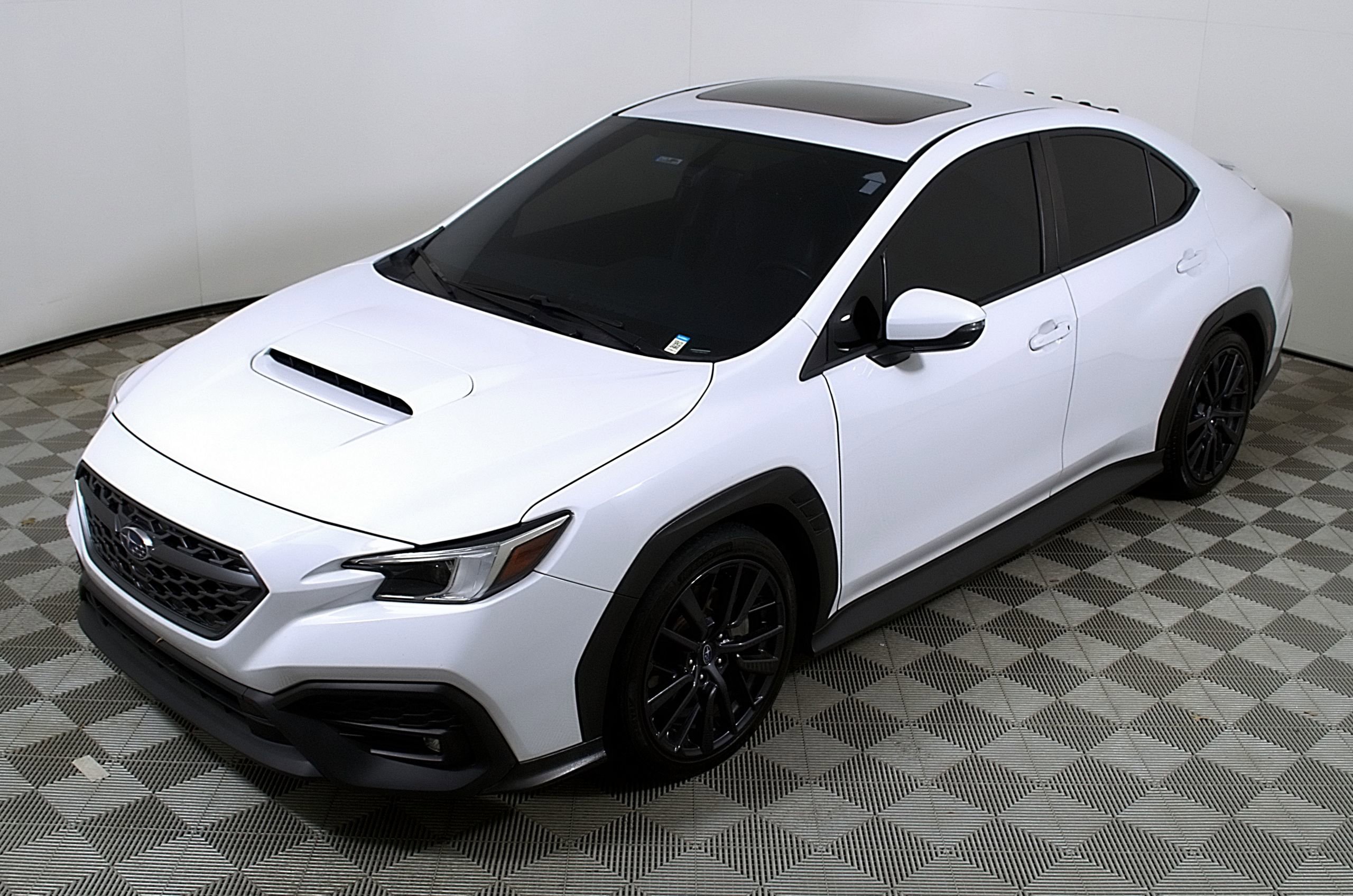 Used 2022 Subaru WRX Limited image 3