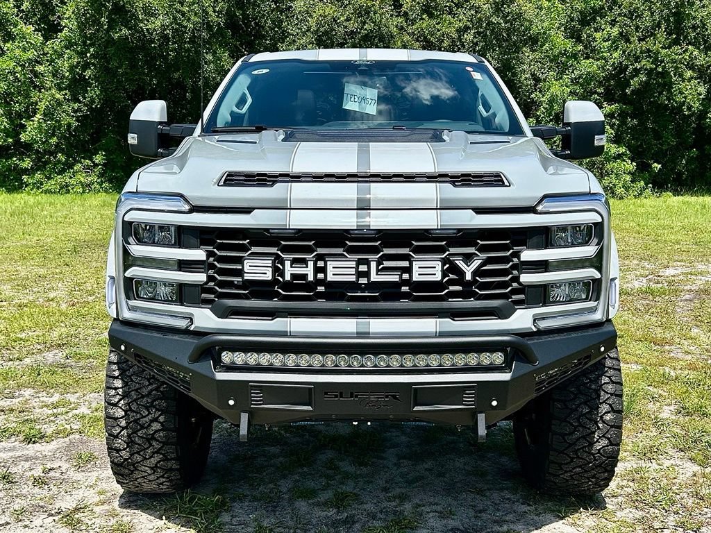 New 2026 Ford F250 Lariat w/ Black Appearance Package AWD/4WD image 2