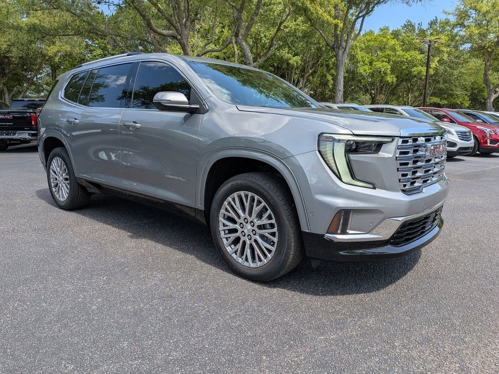 New 2026 GMC Acadia Denali w/ Super Cruise Package FWD image 2