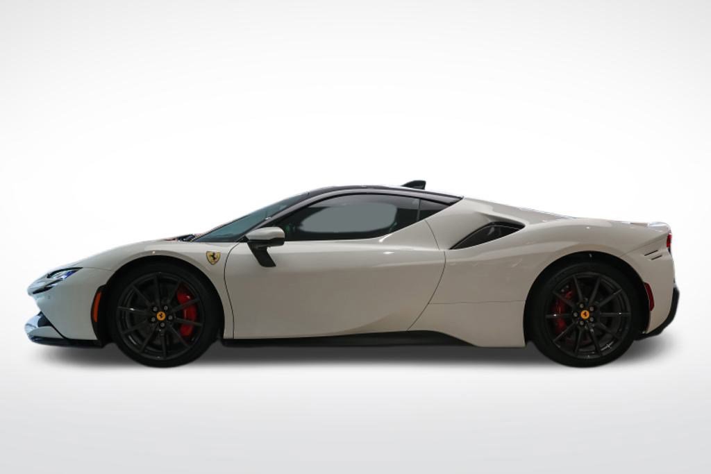 Used 2023 Ferrari SF90 Stradale image 2