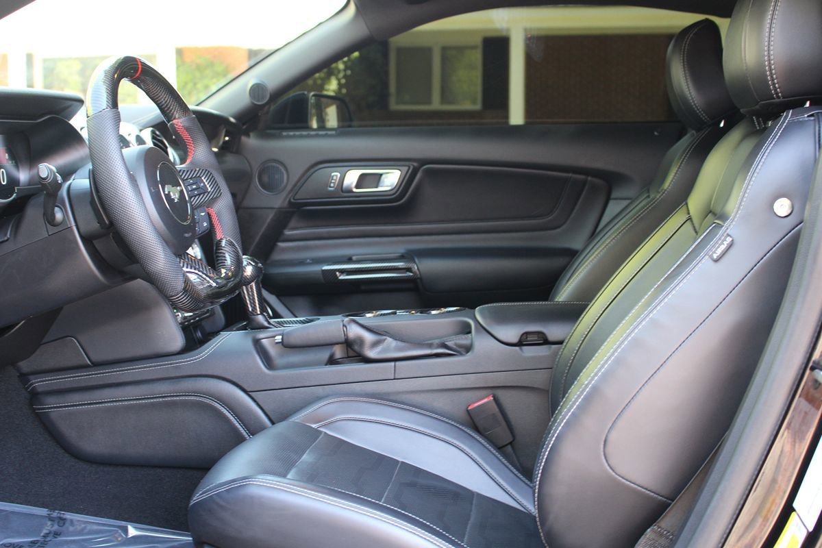 Used 2021 Ford Mustang GT Premium w/ GT Performance Package RWD image 8