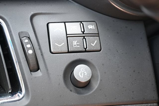 Used 2014 Cadillac CTS V RWD image 39