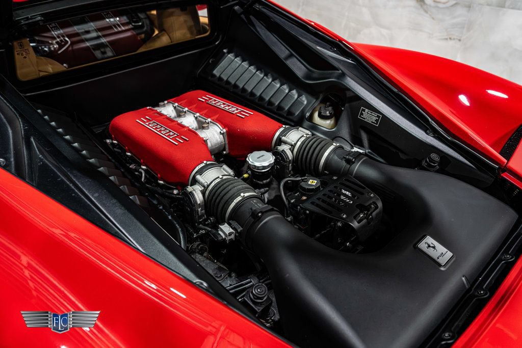 Used 2011 Ferrari 458 Italia Coupe RWD image 18