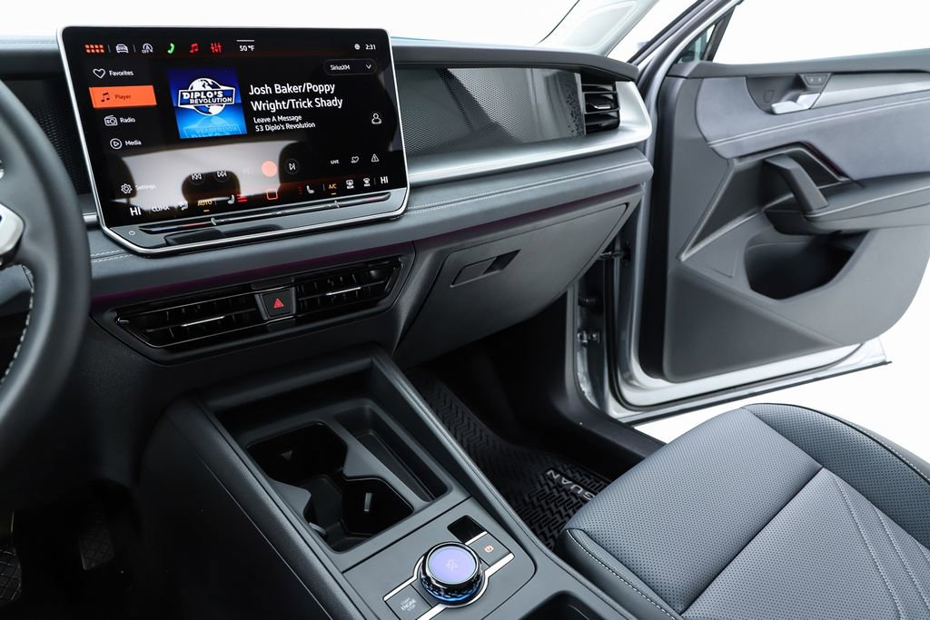 New 2026 Volkswagen Tiguan SE image 23