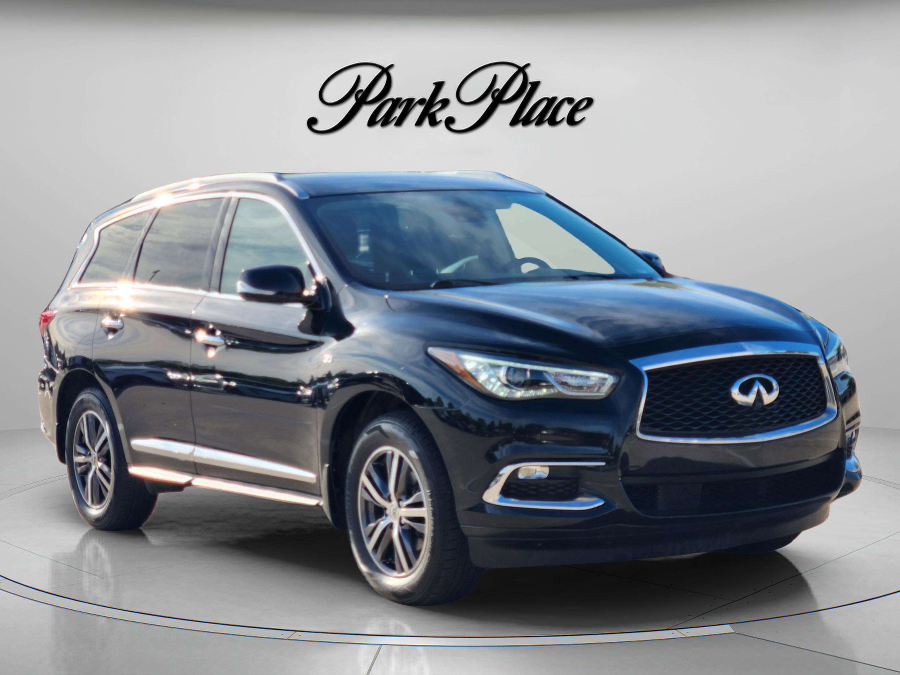 Used 2019 INFINITI QX60 Luxe w/ Essential Package image 6