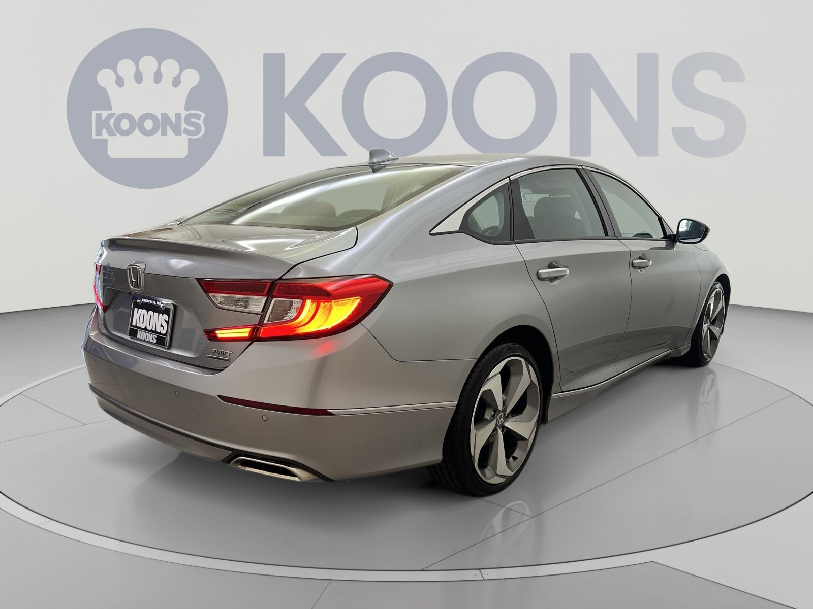 Used 2020 Honda Accord Touring image 8