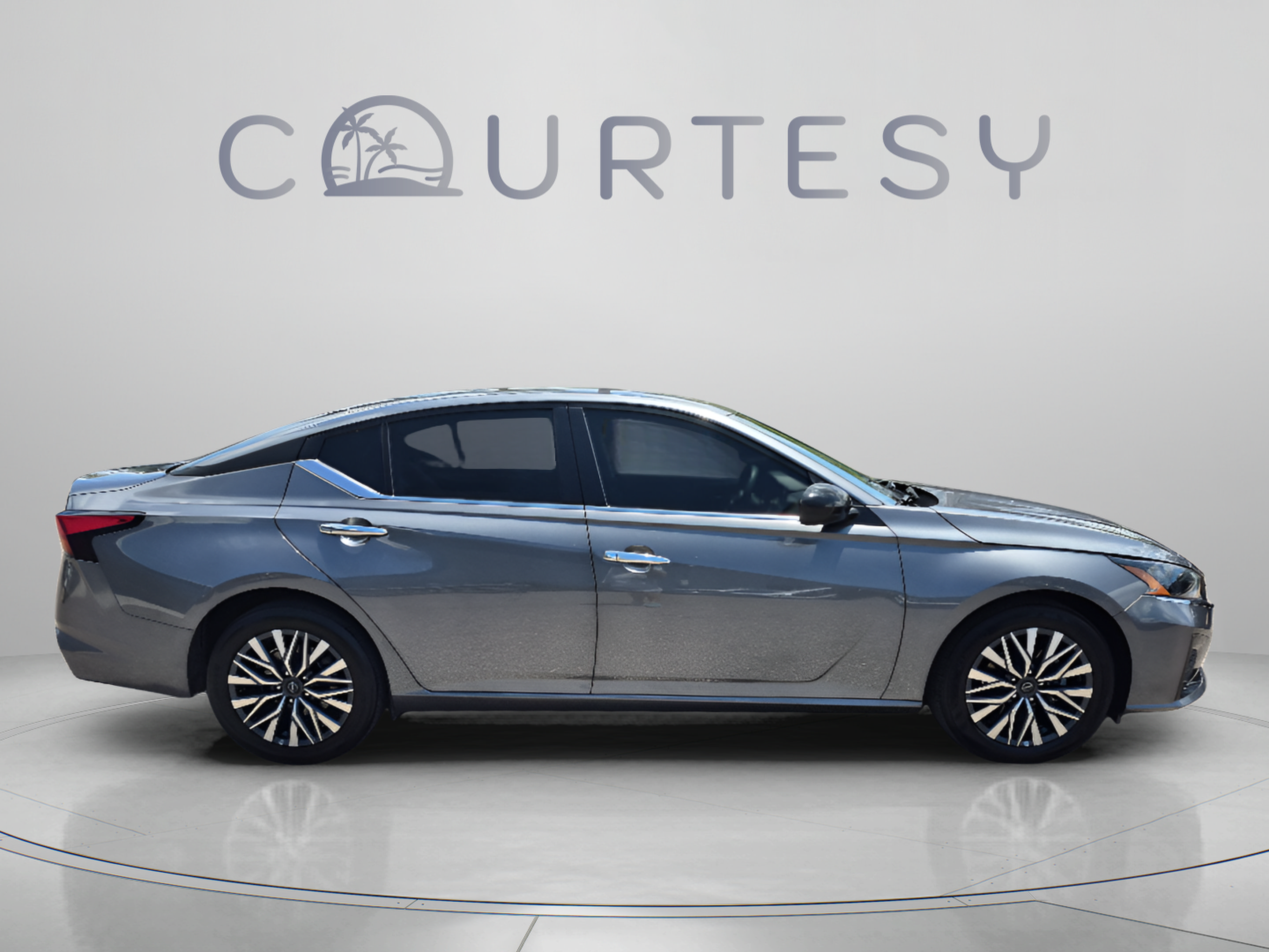 Certified 2025 Nissan Altima 2.5 SV FWD image 8