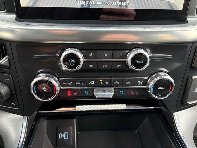 Used 2022 Ford F150 Lariat image 30