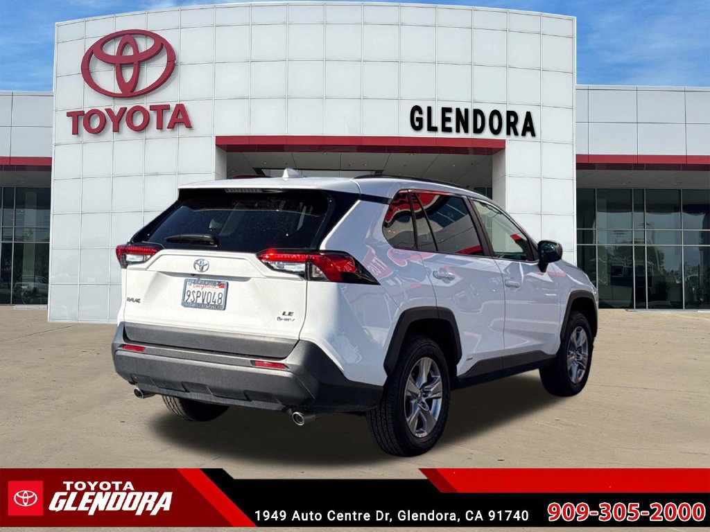 Certified 2025 Toyota RAV4 LE AWD/4WD image 13