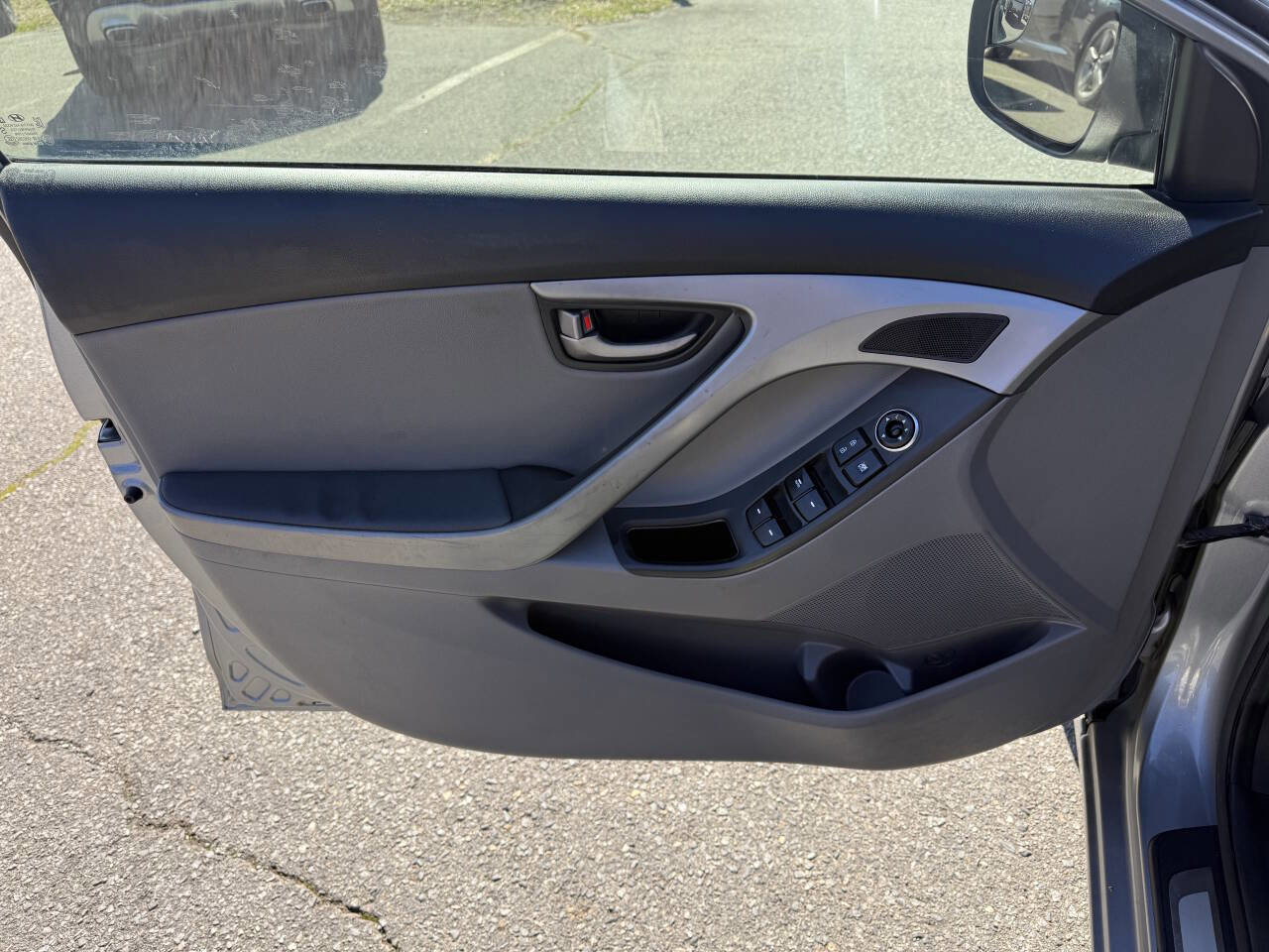 Used 2014 Hyundai Elantra Sport image 23