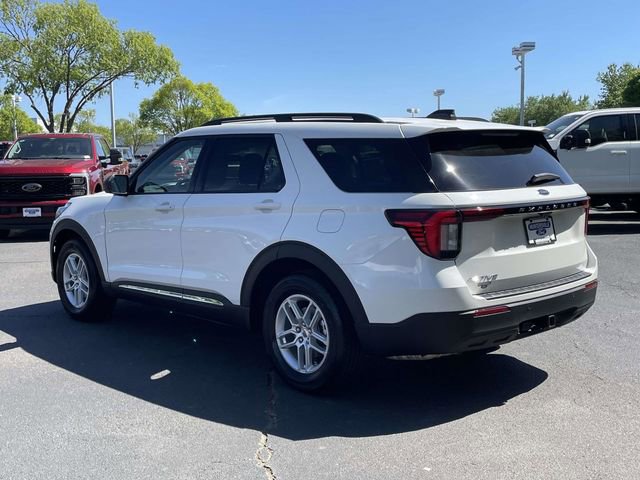 Used 2025 Ford Explorer Active RWD image 4