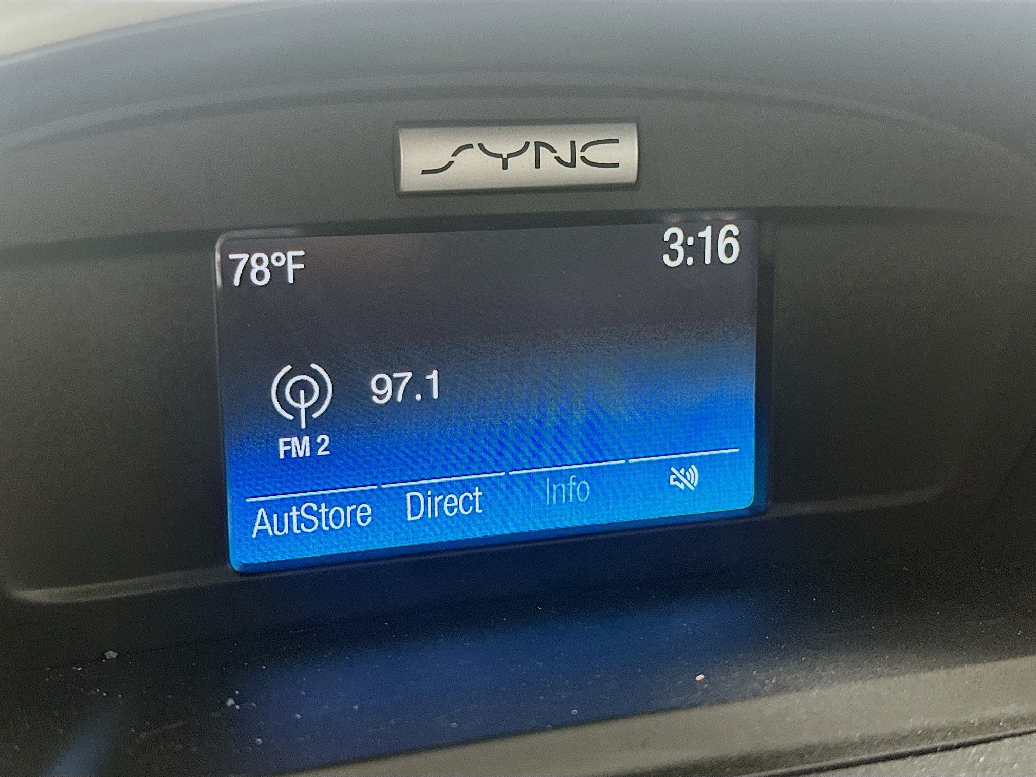 Used 2017 Ford C-MAX SE FWD image 19