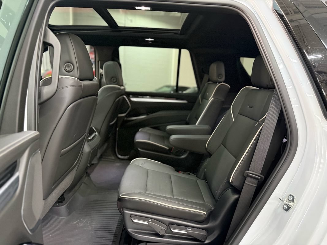 Used 2026 Cadillac Escalade Sport w/ Touring Package AWD/4WD image 13