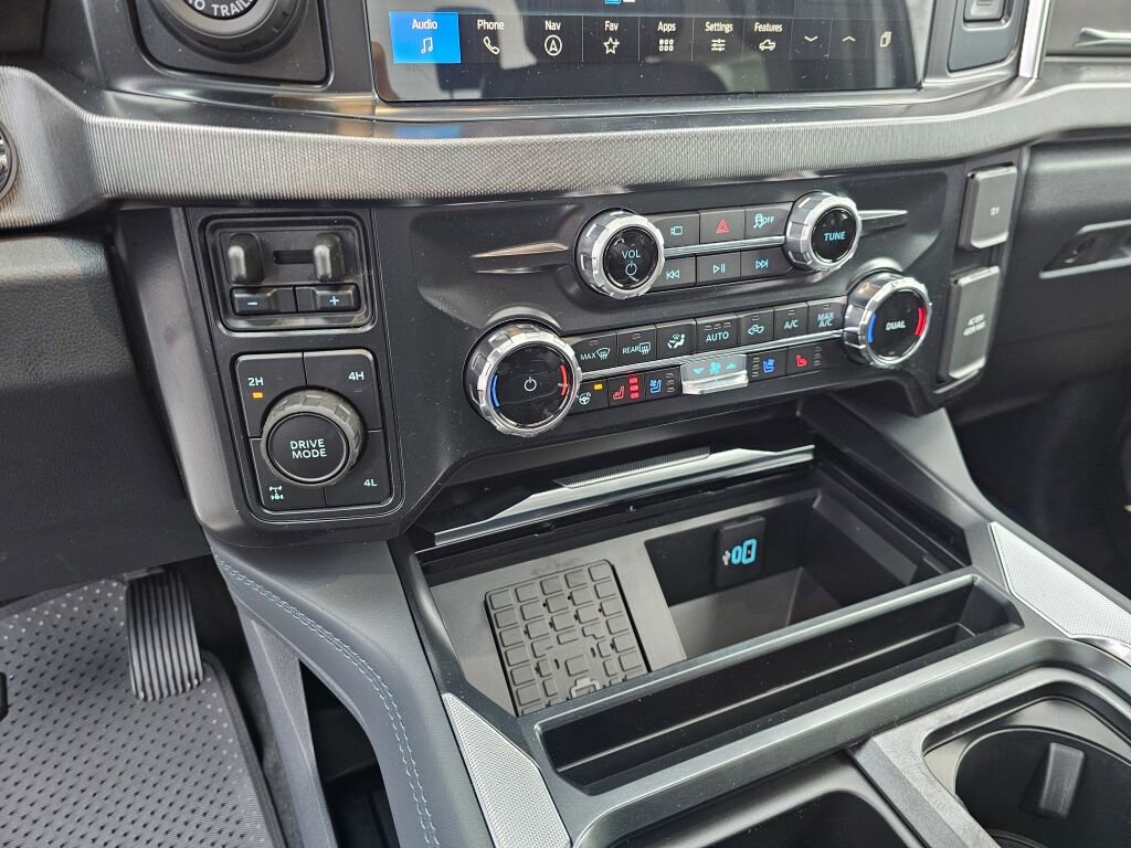 New 2026 Ford F250 Platinum image 18