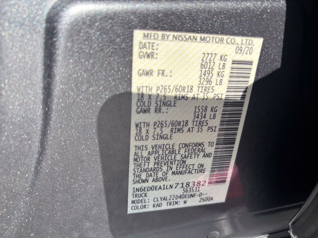 Used 2020 Nissan Frontier SV w/ Midnight Edition Floor Mats RWD image 11