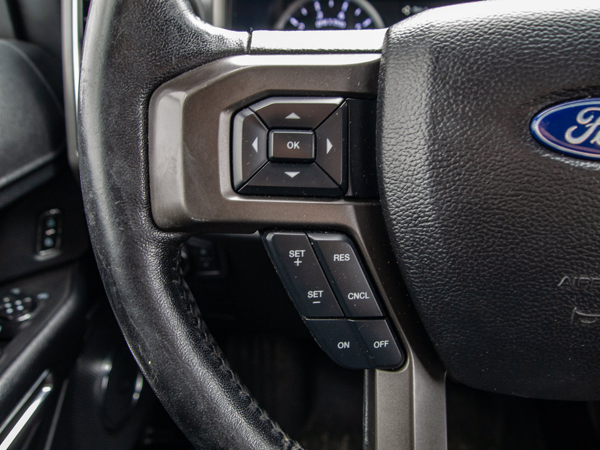 Used 2019 Ford Expedition Max XLT AWD/4WD image 22