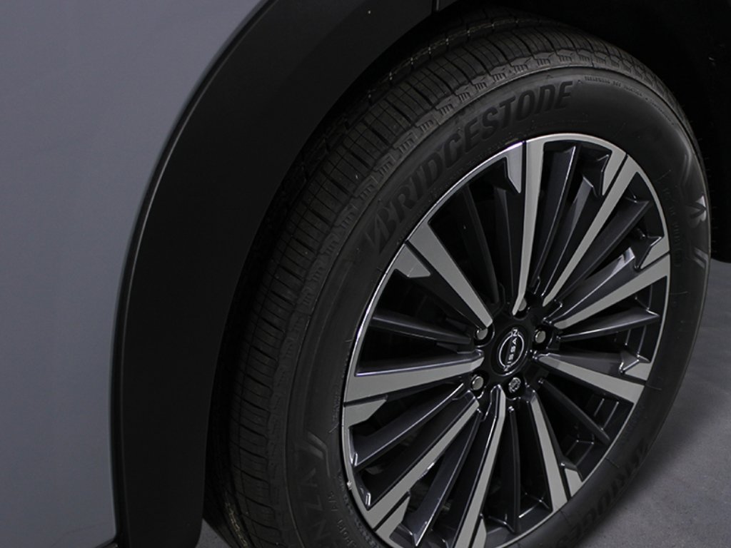 New 2026 Nissan Pathfinder Platinum image 9