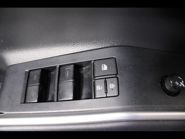 Used 2022 Toyota Highlander XSE FWD image 14