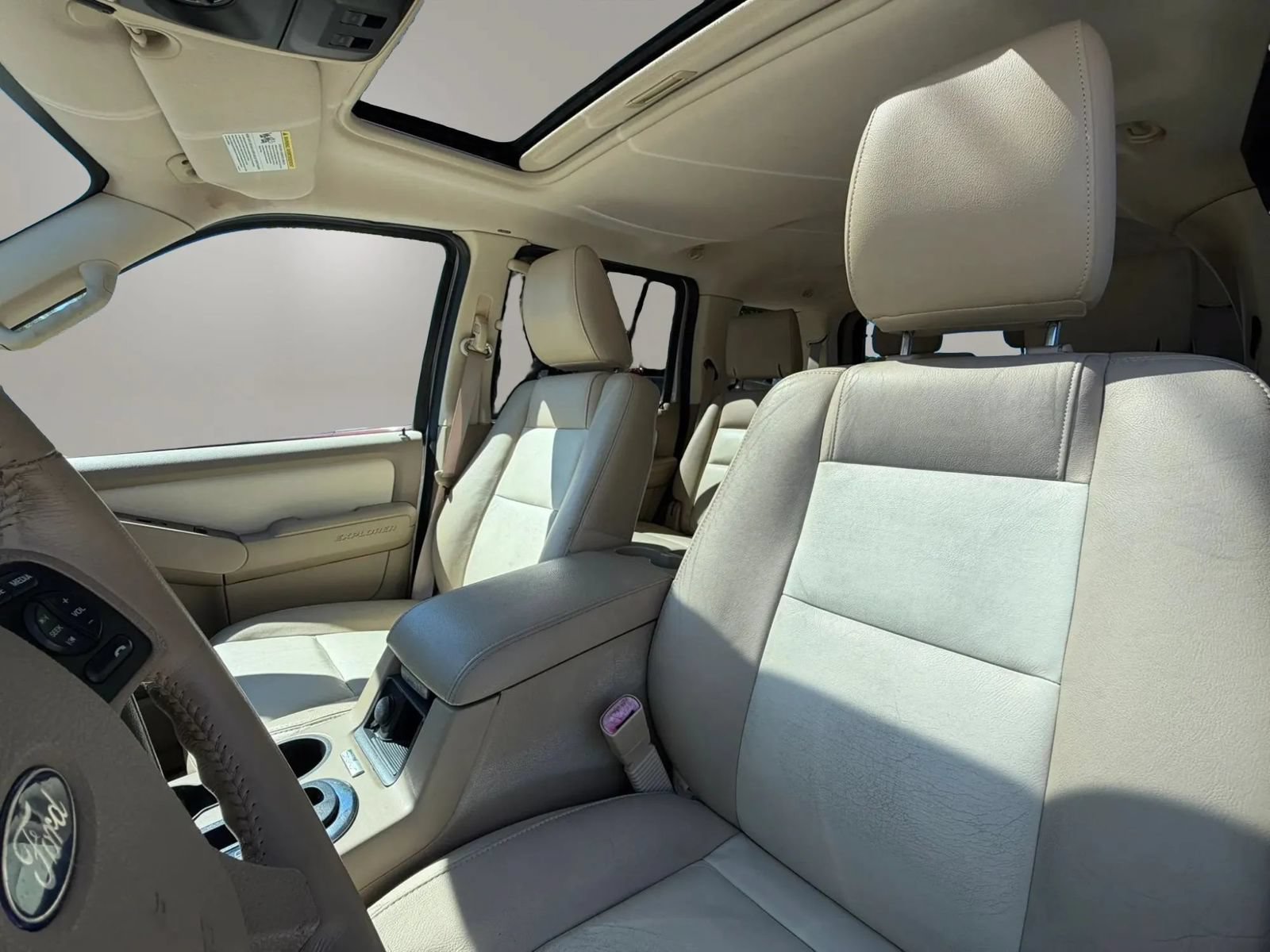 Used 2009 Ford Explorer Limited RWD image 9