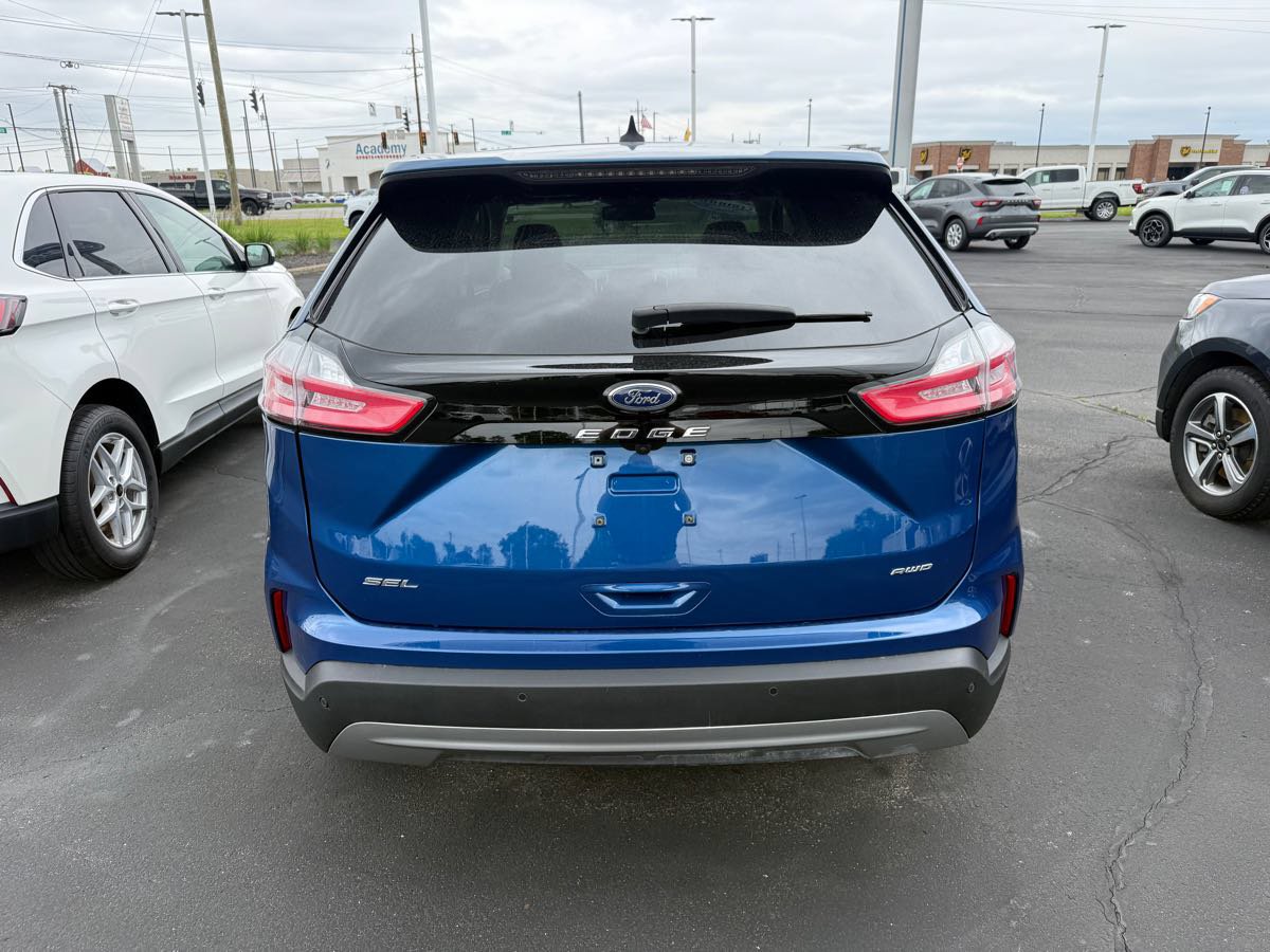 Used 2023 Ford Edge SEL w/ Convenience Package AWD/4WD image 5