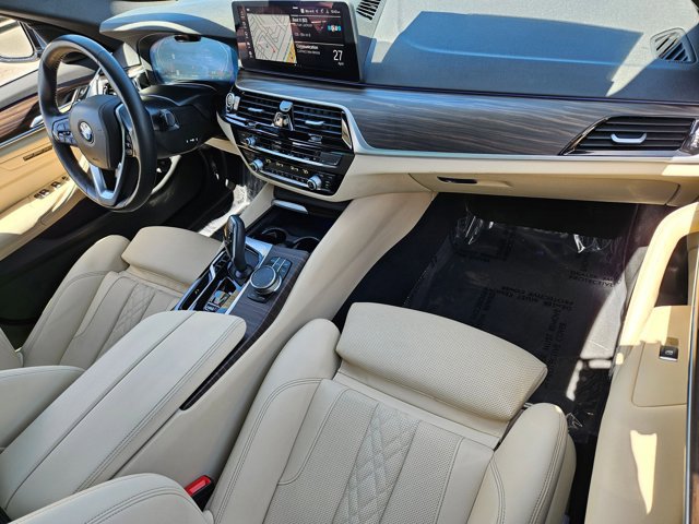 Certified 2023 BMW 530i RWD image 20