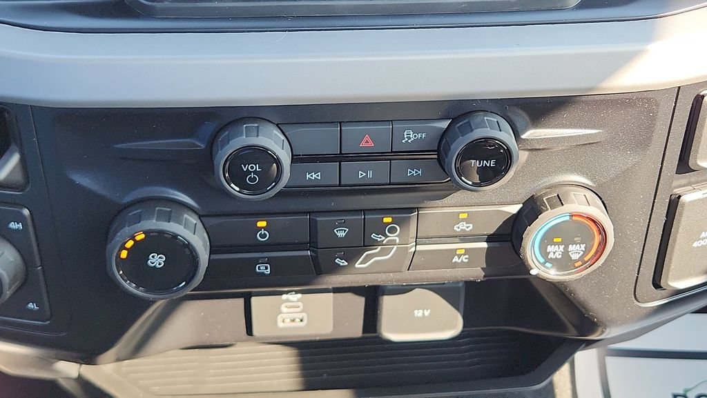 New 2026 Ford F350 XL w/ STX Appearance Package AWD/4WD image 21