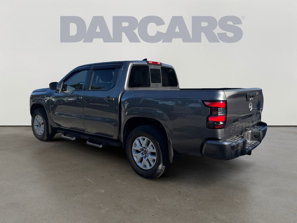 Used 2022 Nissan Frontier SV AWD/4WD image 3