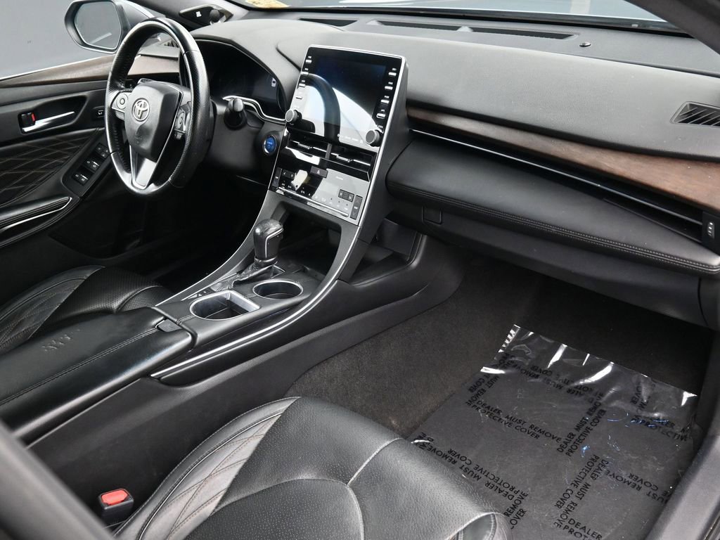 Used 2021 Toyota Avalon Limited w/ Advanced Safety Package FWD image 11